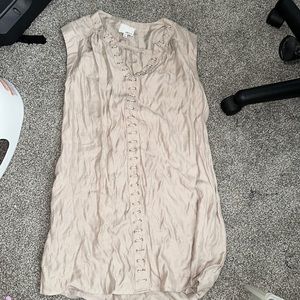 Cute tan flowy dress